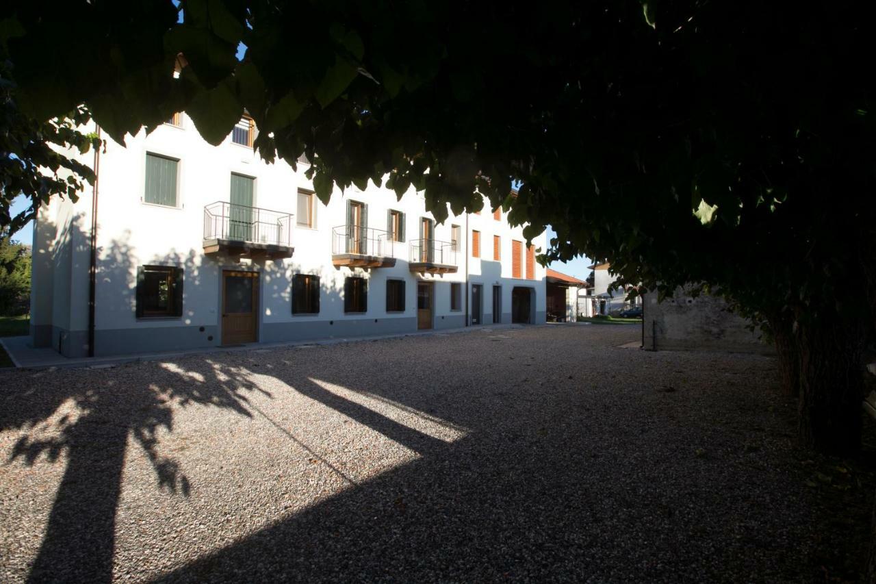 Agriturismo Mestroni Bressa Ngoại thất bức ảnh