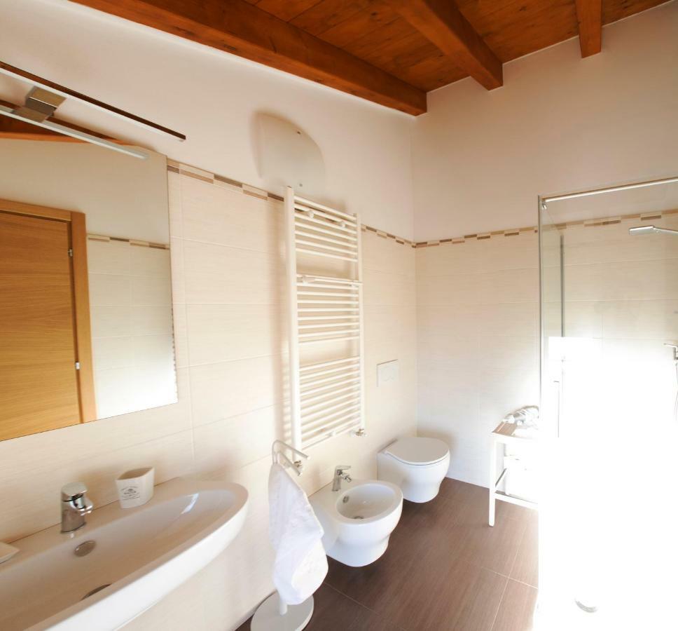 Agriturismo Mestroni Bressa Ngoại thất bức ảnh